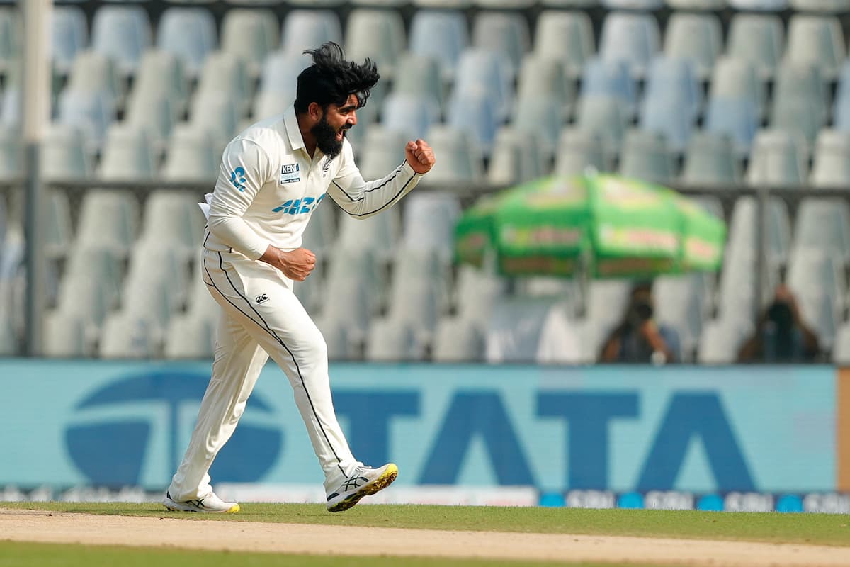 IND vs NZ: मुंबई में जन्मे इस कीवी क्रिकेटर ने किया टीम इंडिया के नाक में दम, धारदार गेंदबाजी कर झटके 6 विकेट IND vs NZ: मुंबई में जन्मे इस कीवी क्रिकेटर ने किया टीम इंडिया के नाक में दम, धारदार गेंदबाजी कर झटके 6 विकेट