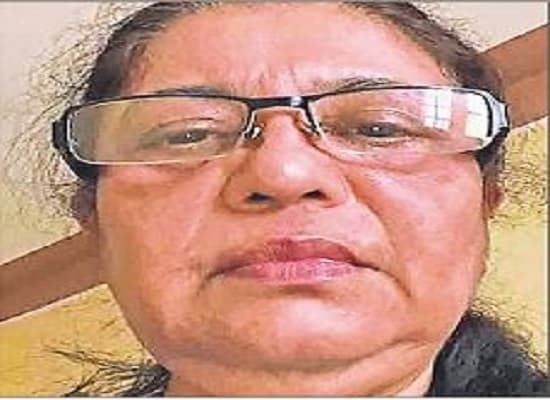 बिहार में जीवित डॉक्टर को घोषित किया मृत, विदेश से सबूत भेजकर बोलीं- ‘जिंदा हूँ मैं’, मचा हड़कंप…