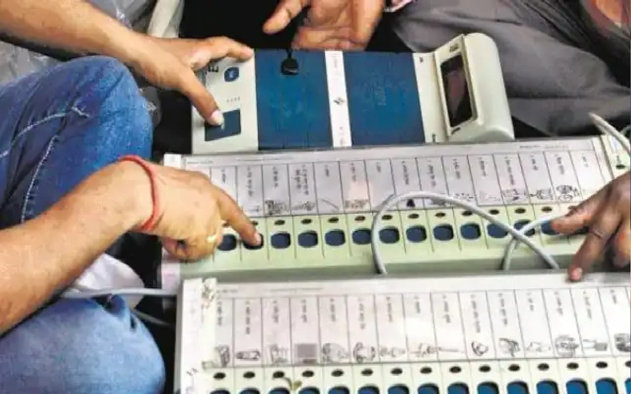 MP Polls 2023: 25 करोड़ रुपये नकद, 200 करोड़ रुपये की शराब के साथ गहने और अन्य सामान जब्त