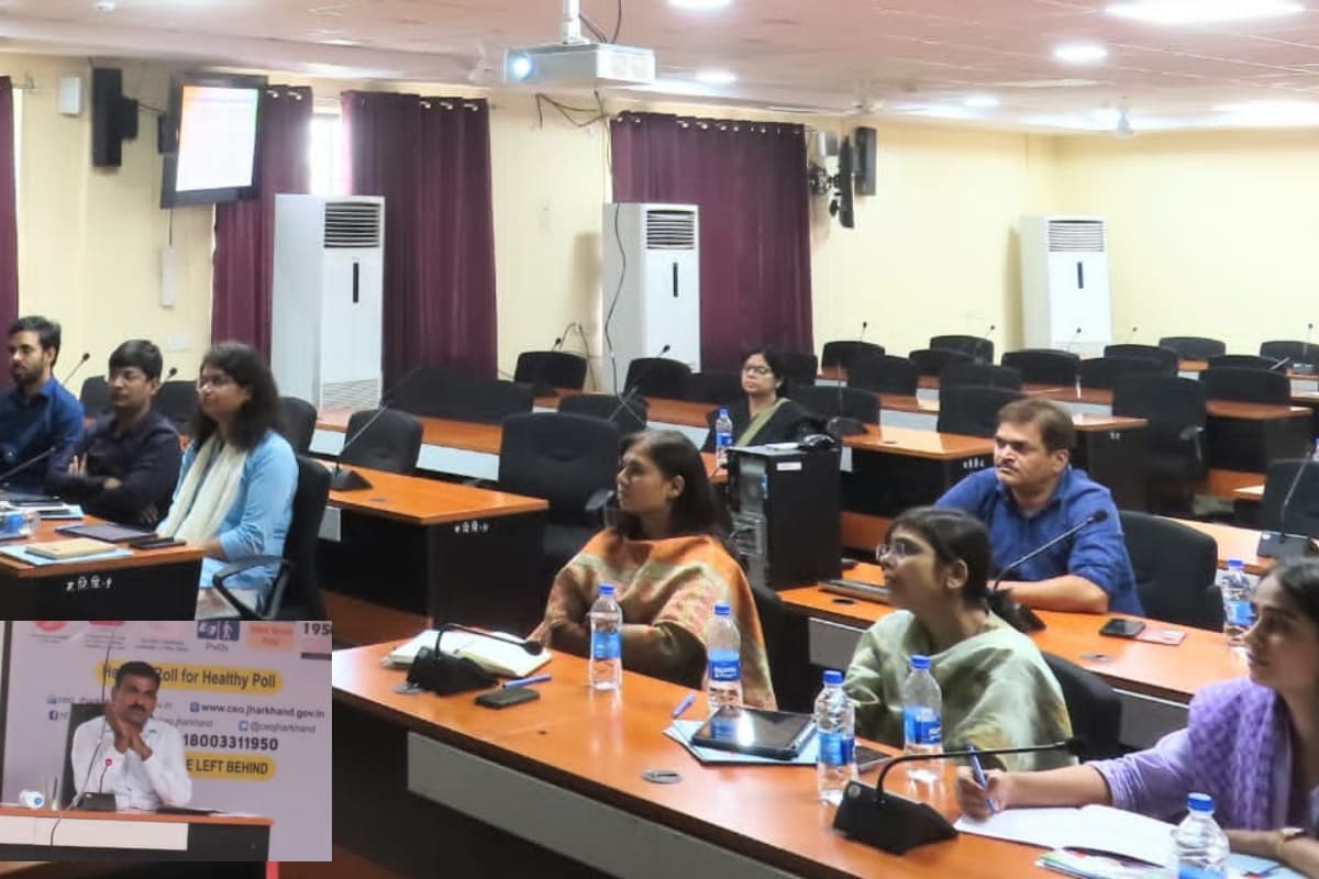 झारखंड: ट्रेनी आईएएस अफसरों को मुख्य निर्वाचन पदाधिकारी के रवि कुमार ने चुनाव प्रबंधन का दिया मंत्र