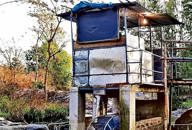 झारखंड: गांव में बिजली संकट गहराया तो युवक ने इस तकनीक से किया उत्पादन, 18 साल बाद मिली सफलता