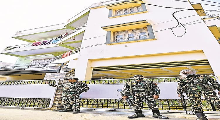 अवैध बालू खनन: डेहरी के पूर्व एसडीपीओ के यहां छापे, 78.85 लाख की मिली अवैध संपत्ति