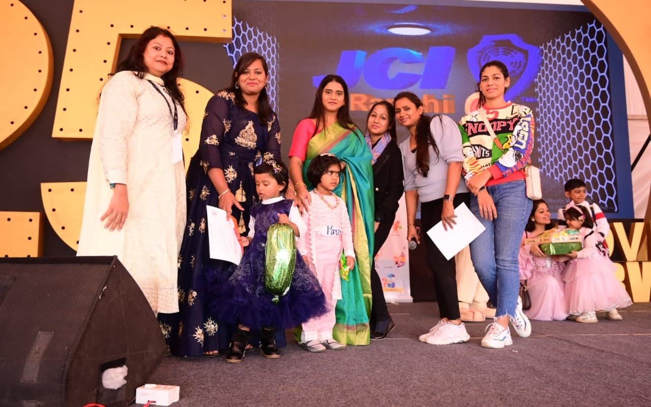 Expo Utsav: रांची एक्सपो उत्सव में हेल्दी बेबी एंड मॉम शो, अब नाइट कार्निवल की तैयारी