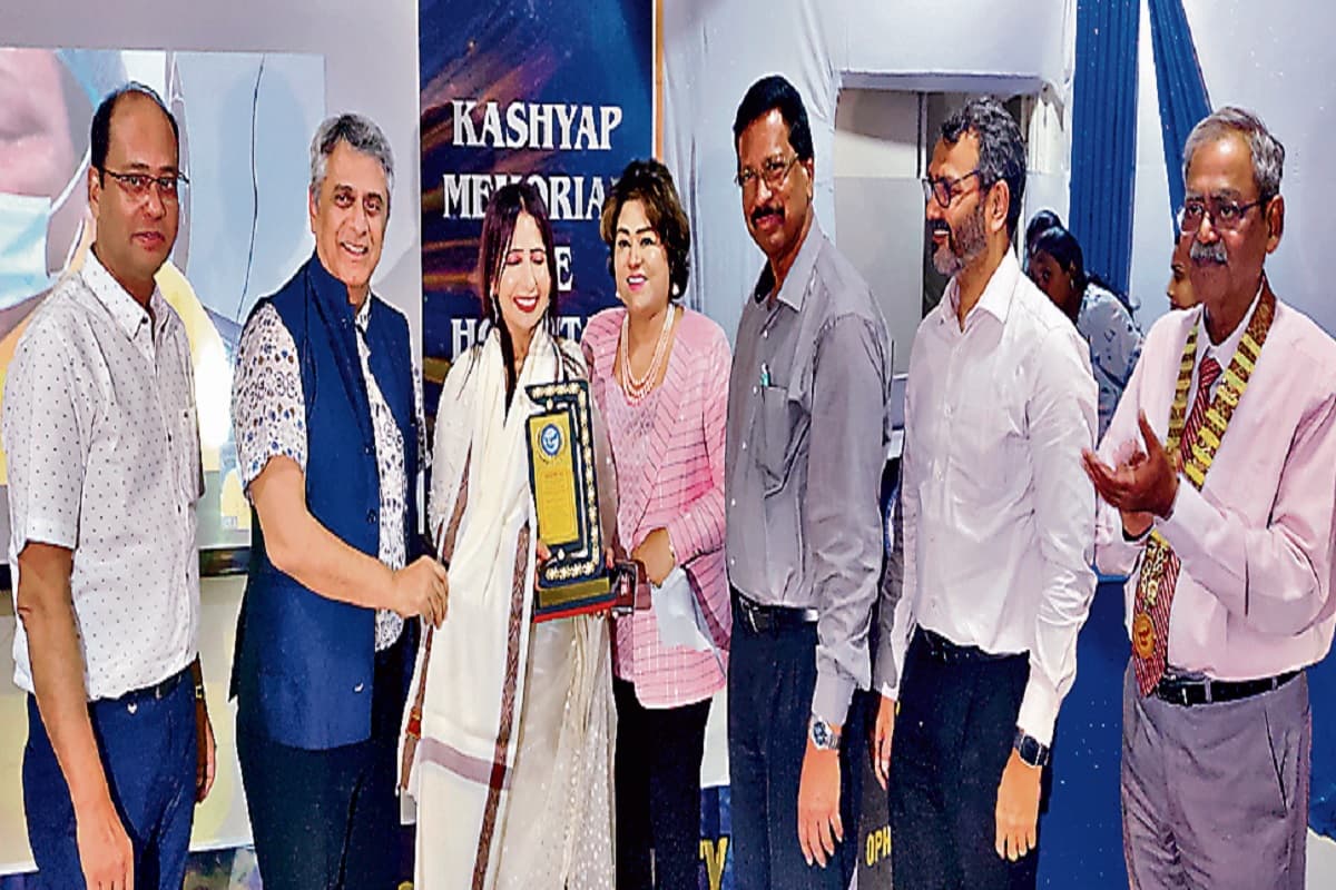 झारखंड के नेत्र चिकित्सकों ने जटिल सर्जरी को स्क्रीन पर देखा लाइव, 12 तरह की तकनीकों का किया गया प्रदर्शन