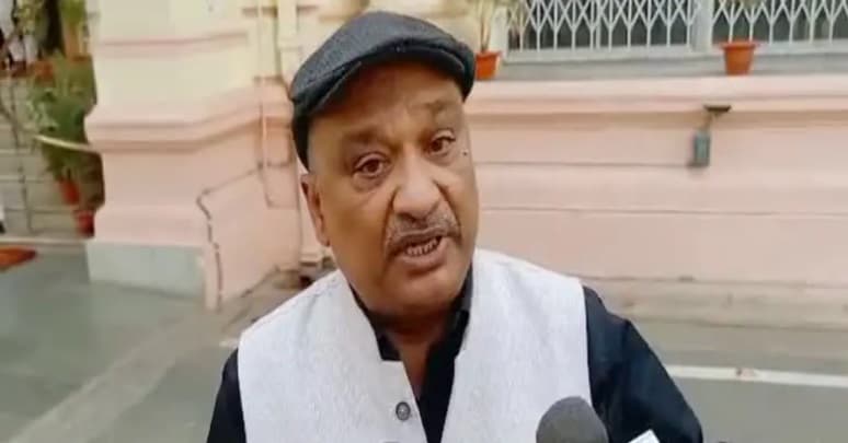 RJD MLC सुनील सिंह एक दिन के लिए सस्पेंड, सदन में नीतीश के फोटो के साथ की गयी टिप्पणी पर हुई कार्रवाई