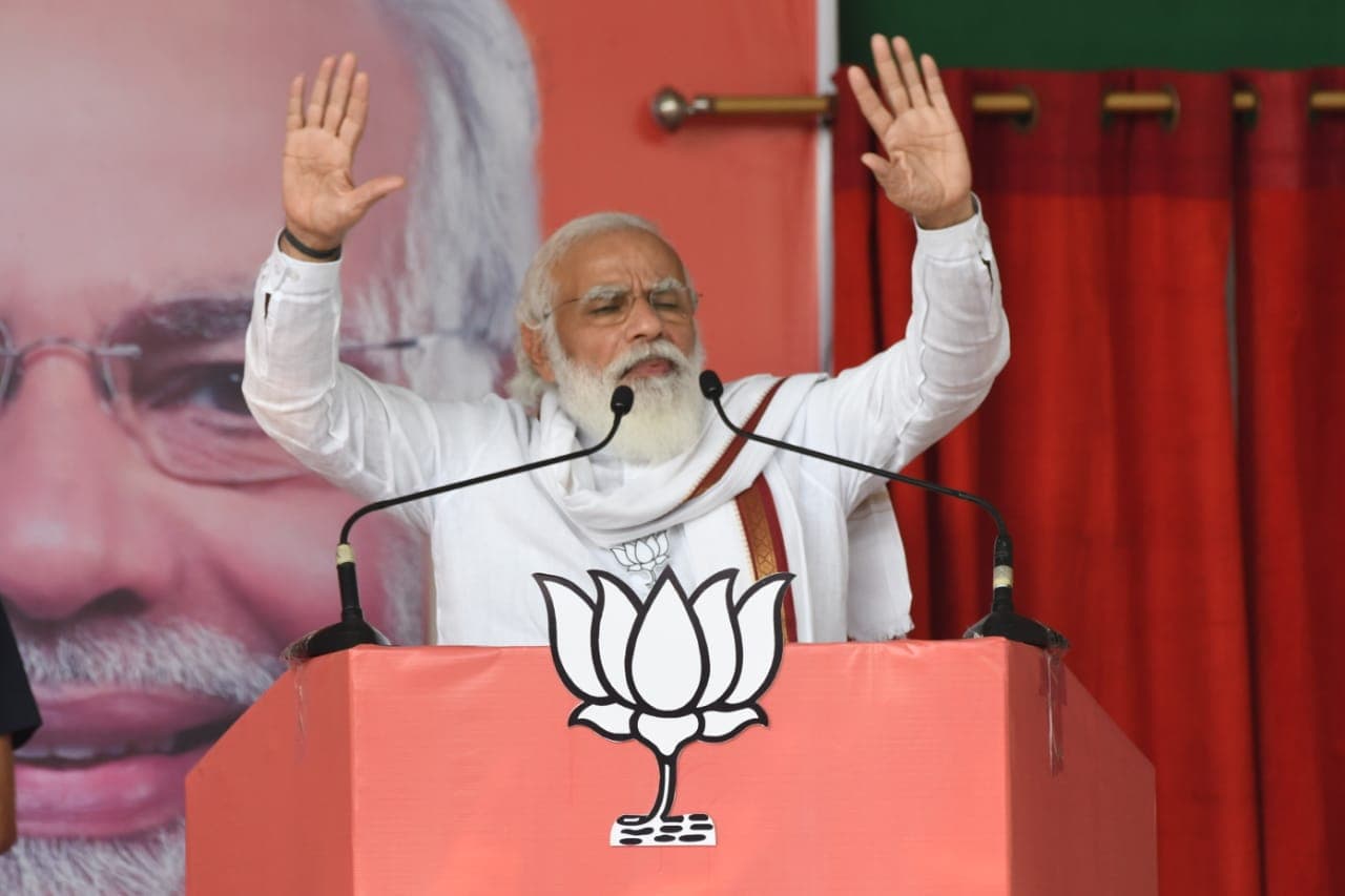 Bihar Chunav में जंगलराज और डबल-डबल युवराजों को जनता ने नकारा, आखिरी चुनावी रैली में महागठबंधन पर गरजे पीएम मोदी