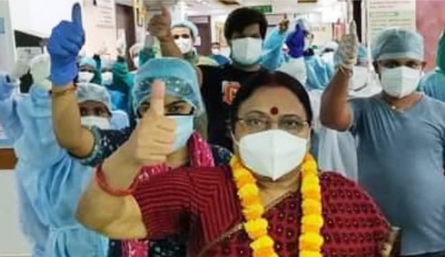 पद्म भूषण बिहार कोकिला शारदा सिन्हा के स्वस्थ होने पर अस्पताल से मिली छुट्टी, कोरोना की चपेट में आने के बाद कराया गया था भर्ती