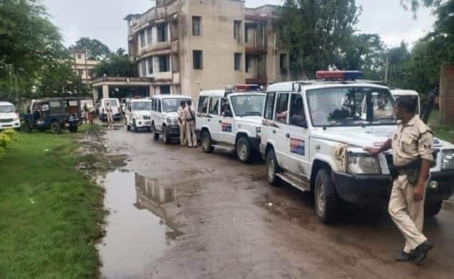 बिहार: 16 लोगों की संदिग्ध मौत मामले में लाइन हाजिर किया गया पूरा थाना, प्रभारी थानाध्यक्ष सस्पेंड