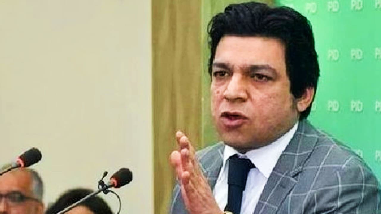 दोहरी नागरिकता छिपाने वाले इमरान खान की पार्टी के सांसद को दिया गया अयोग्य करार