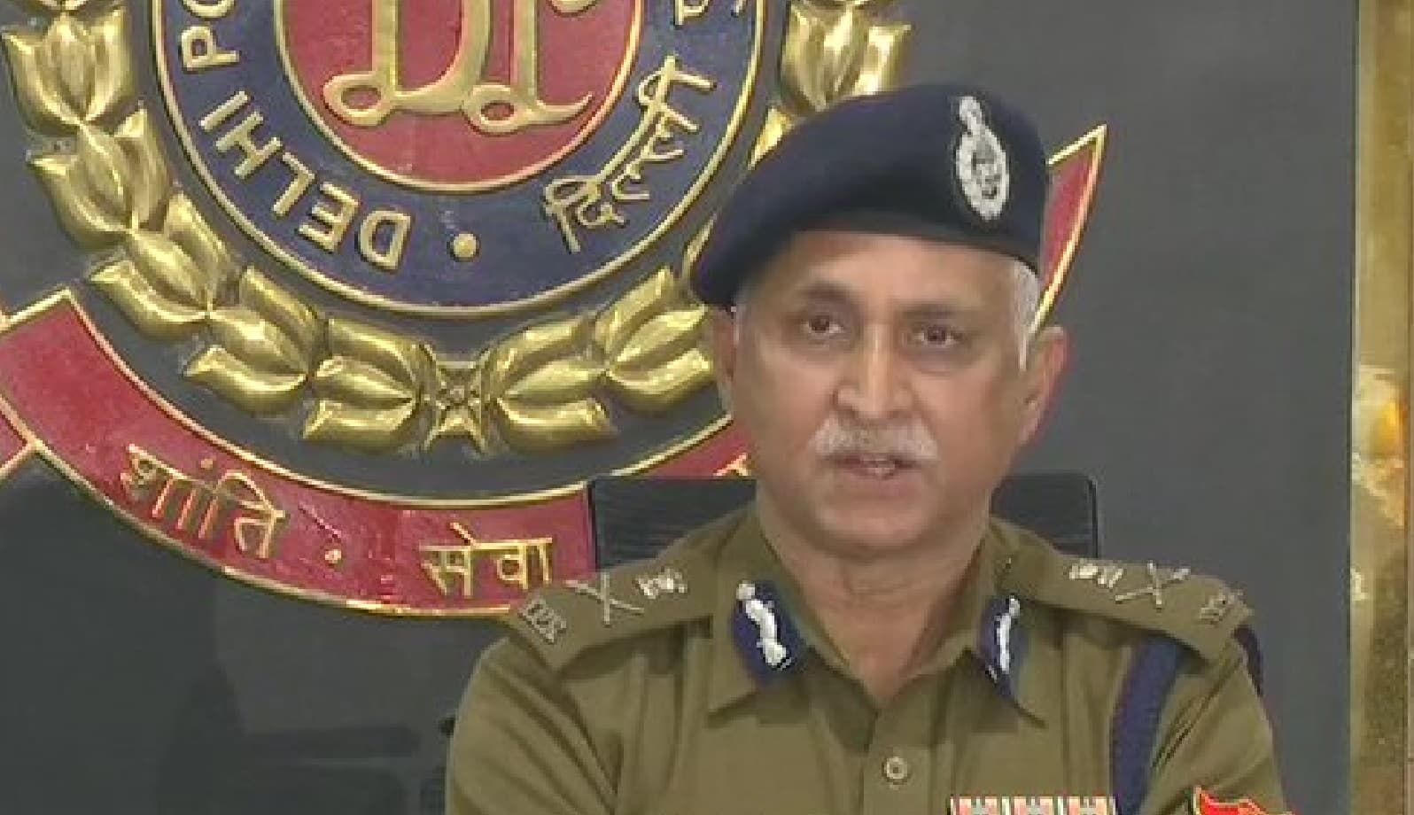 Tractor Rally Violence News : ट्रैक्टर रैली हिंसा मामले में अब तक 25 FIR, 19 की गिरफ्तारी, किसान नेताओं के खिलाफ होगी कड़ी कार्रवाई Tractor Rally Violence News : ट्रैक्टर रैली हिंसा मामले में अब तक 25 FIR, 19 की गिरफ्तारी, किसान नेताओं के खिलाफ होगी कड़ी कार्रवाई