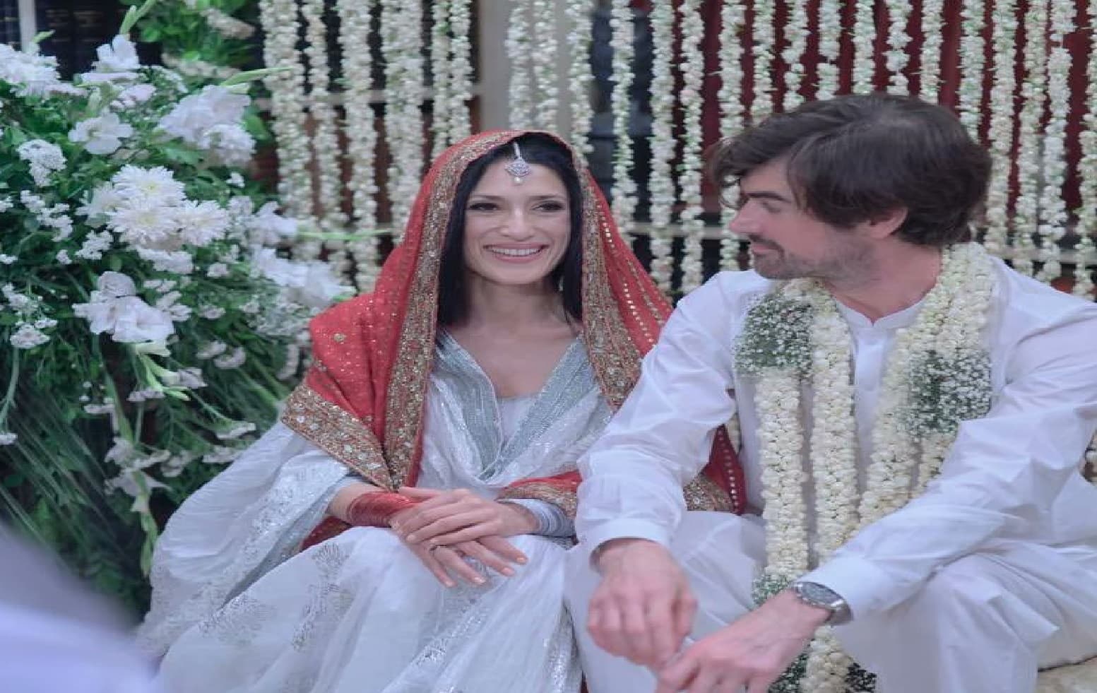 पूर्व पाक पीएम बेनजीर भुट्टो की भतीजी ने रचायी शादी, जानें क्यों नहीं पहुंचे बिलावल