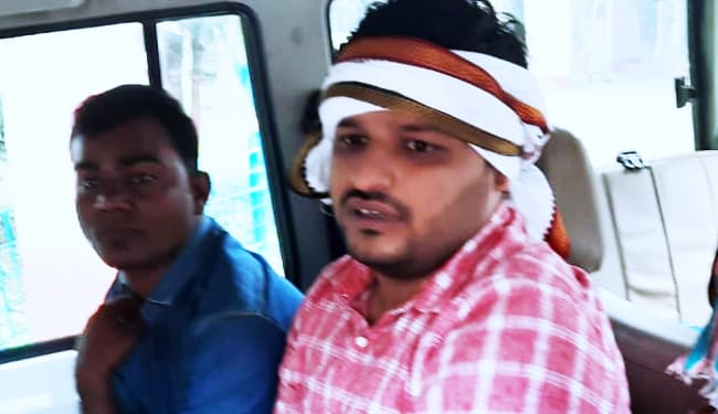 जिला बदर कुख्यात अपराधी बिट्टू सिंह को एसटीएफ ने दबोचा