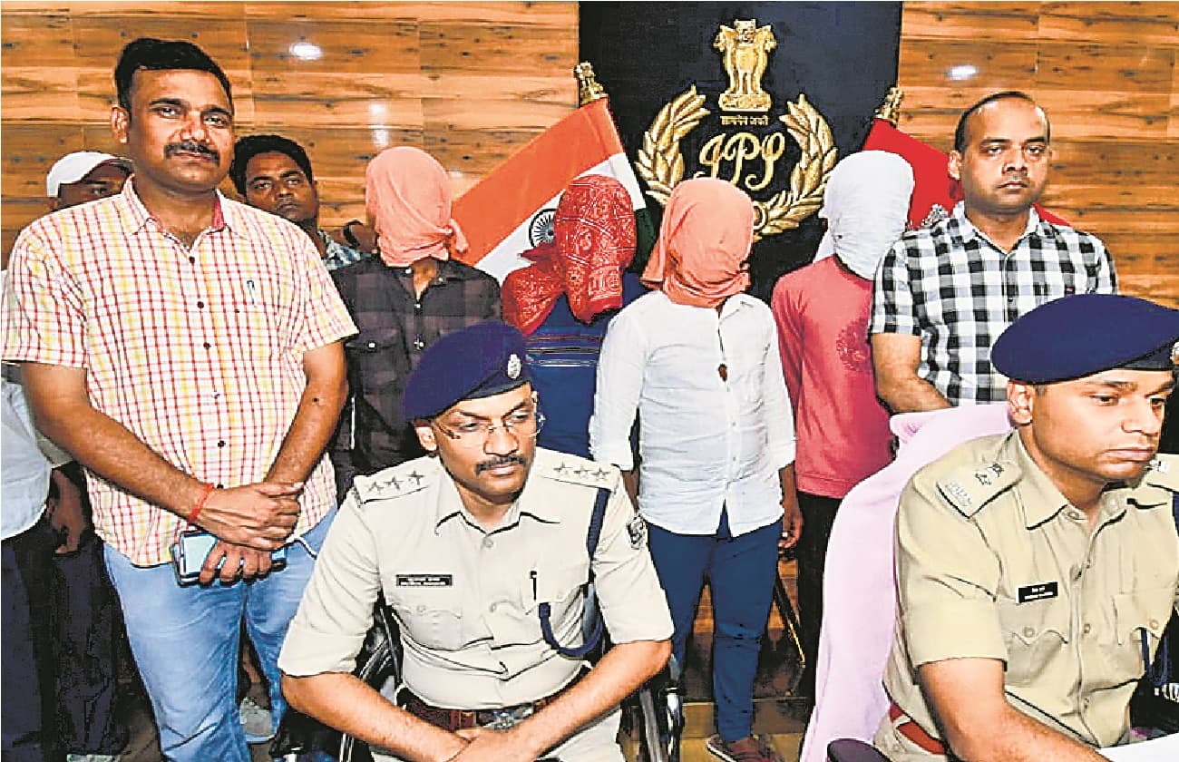 बक्सर जेल से फरार कैदी ने पटना में 9वीं के छात्र का किया अपहरण, 6 लाख की मांगी फिरौती, तीन घंटे में बरामद