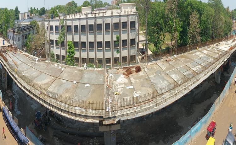 पटना के अशोक राजपथ पर डबल डेकर फ्लाइओवर लेने लगा आकार, सुपर स्ट्रक्चर बनाने का काम शुरू