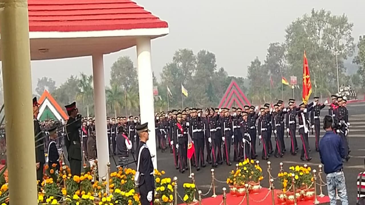 Bihar News: OTA गया में पासिंग आउट परेड का आयोजन, देश की सेवा के लिए सौंपे गये सेना के 108 अधिकारी