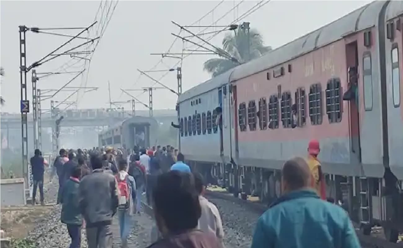 भागलपुर में टला बड़ा रेल हादसा, अचानक दो हिस्सों में बंट गयी मालदा-क्यूल इंटरसिटी एक्स्प्रेस