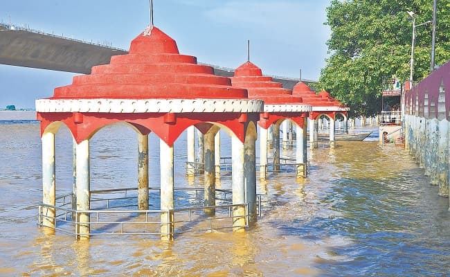 गंगा का उफान थमने से पटना शहर पर से टला बाढ़ का खतरा, 47 पंचायतों के 79576 परिवार अबतक प्रभावित