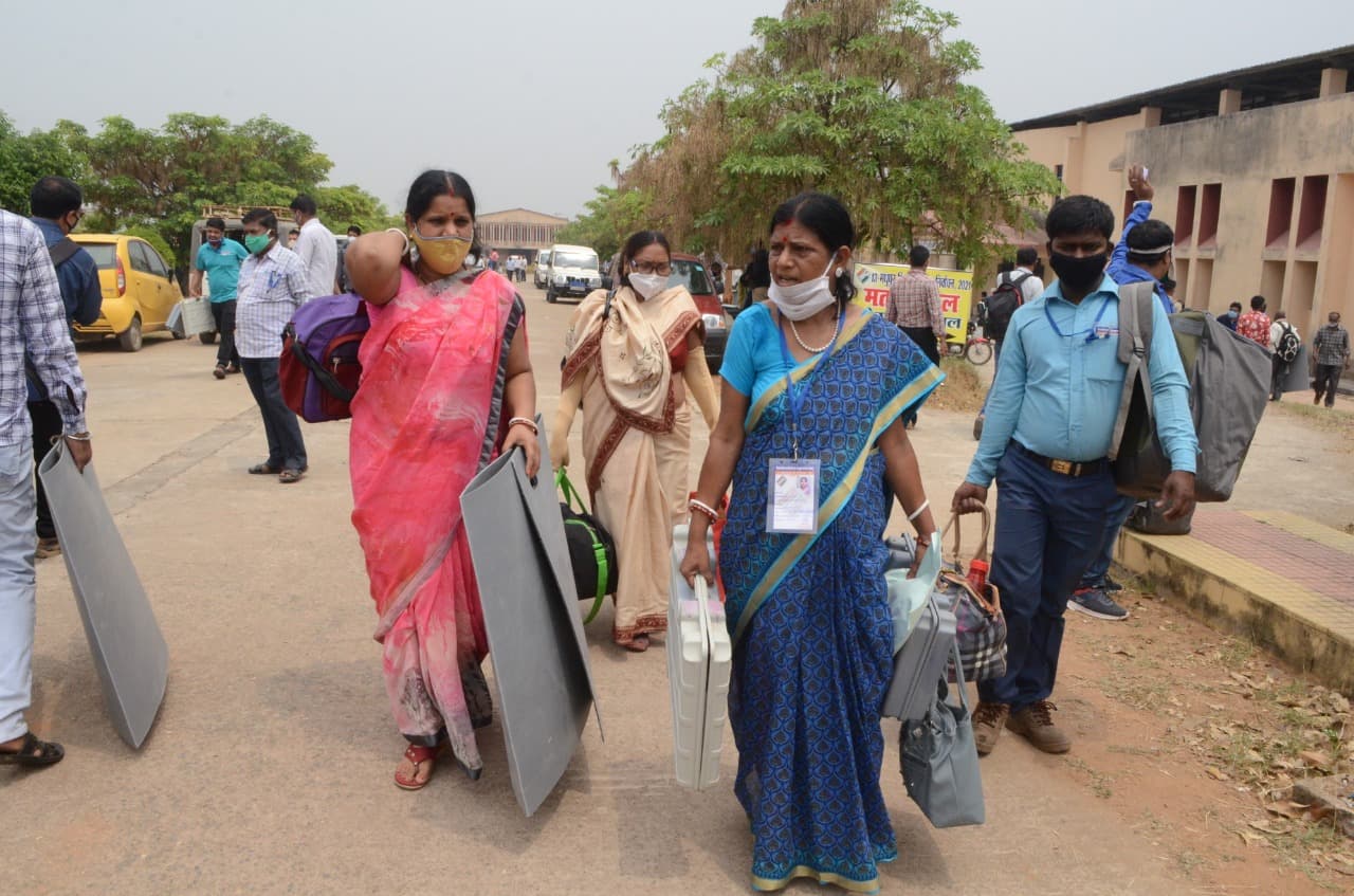 Jharkhand Upchunav 2021: कोरोना के साये में मधुपुर में मतदान कल, सुरक्षा के पुख्ता इंतजाम