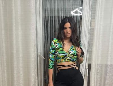 5 हजार की ड्रेस में Natasa Stankovic ने फ्लॉन्ट किया अपना ग्लैमरस लुक,चर्चा में 3 लाख का Louis Vuitton का पर्स