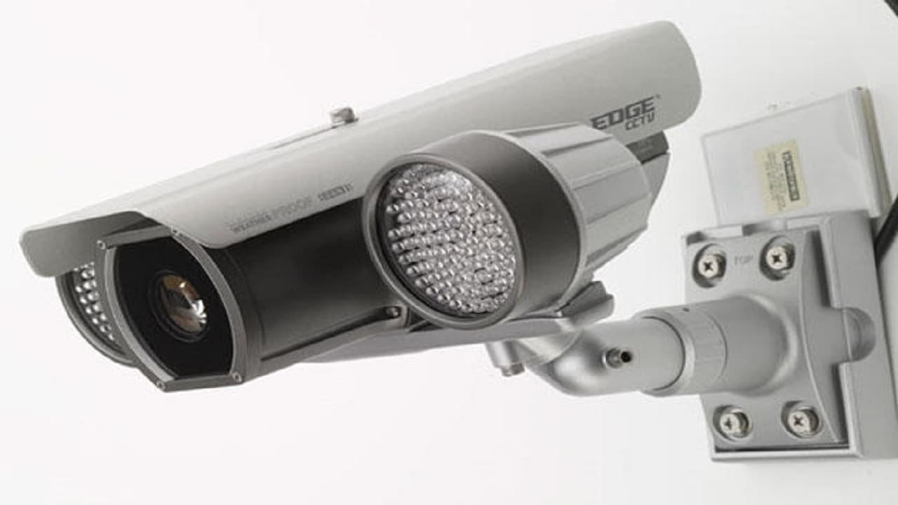 Bihar News: पटना में 2750 जगहों पर लगेंगे अत्याधुनिक कैमरे, CCTV फुटेज से पहचाने जाएंगे अपराधी