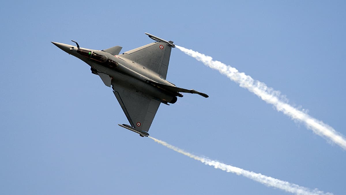 Rafale : इस खतरनाक मिसाइल से लैस है राफेल जिसका PAK-चीन के पास नहीं है कोई काट