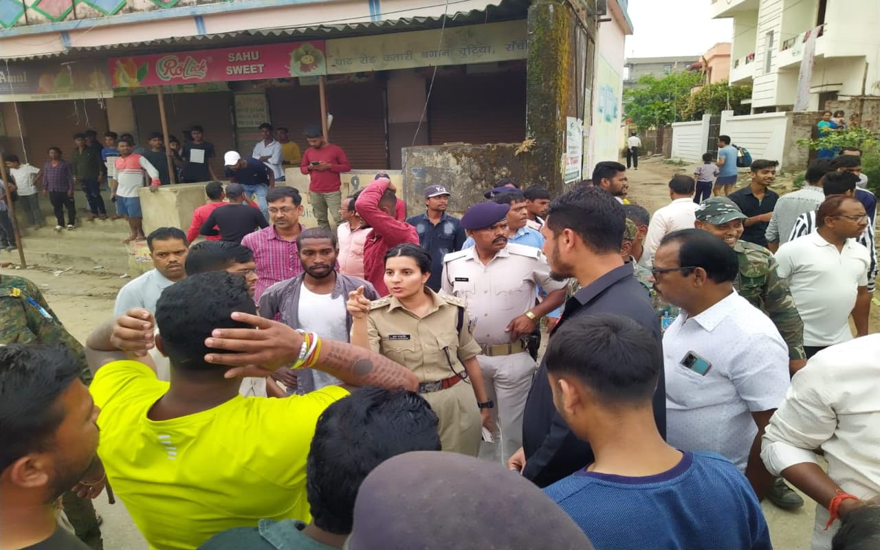 झारखंड: जमीन विवाद में गोलीबारी मामले में 2 शूटर समेत 10 अरेस्ट, हथियार बरामद