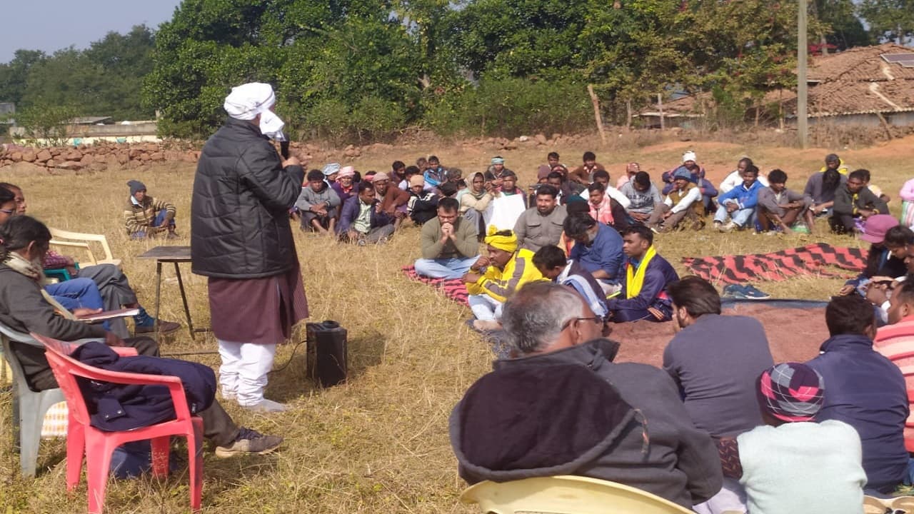 Jharkhand News: झारखंड में नेतरहाट फील्ड फायरिंग रेंज प्रोजेक्ट को क्यों रद्द कराना चाहते हैं आंदोलनकारी