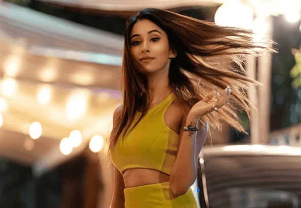 'कुमकुम भाग्य' में एंट्री मारने वाली है ये हॉट हसीना, नैना सिंह को करेंगी रिप्लेस