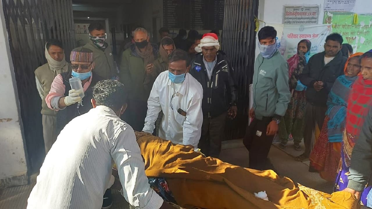 Jharkhand News: फूड प्वाइजनिंग से दादा-पोता की मौत, गिरिडीह में एक ही परिवार के 6 सदस्यों की हालत नाजुक