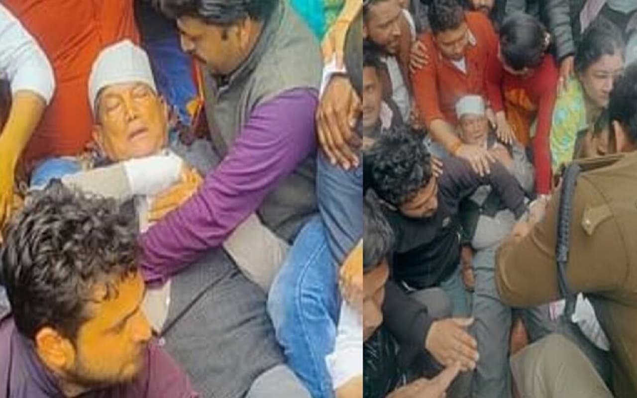 धरने पर बैठे उत्तराखंड के पूर्व मुख्यमंत्री हरीश रावत की तबीयत बिगड़ी, अस्पताल में कराया गया भर्ती