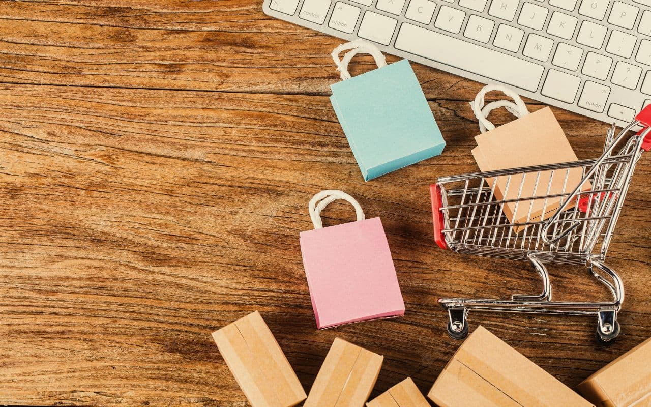 15 हजार रुपये तक की शॉपिंग करें वह भी बिलकुल मुफ्त में, ऐसे उठायें फायदा