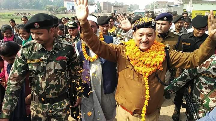 ‘सुशांत को नहीं, गुप्तेश्वर पांडेय को मिला है न्याय’- वीआरएस पर रिया के वकील मानसिंदे का तंज, शिवसेना भी भड़की