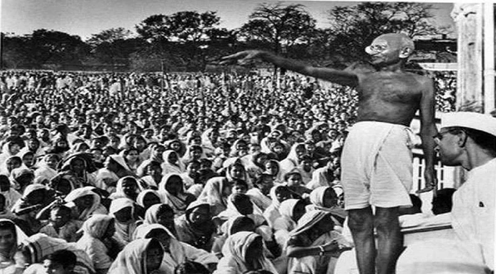 केंद्र सरकार महिलाओं को इस बचत योजना पर दे रही धांसू ब्याज, जानें कैसे करें अप्लाई