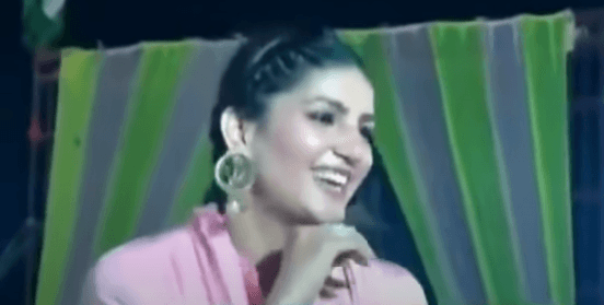 पिंक सूट में सपना चौधरी का जबरदस्त डांस देख दीवाने हुए फैंस, सोशल मीडिया पर VIDEO वायरल