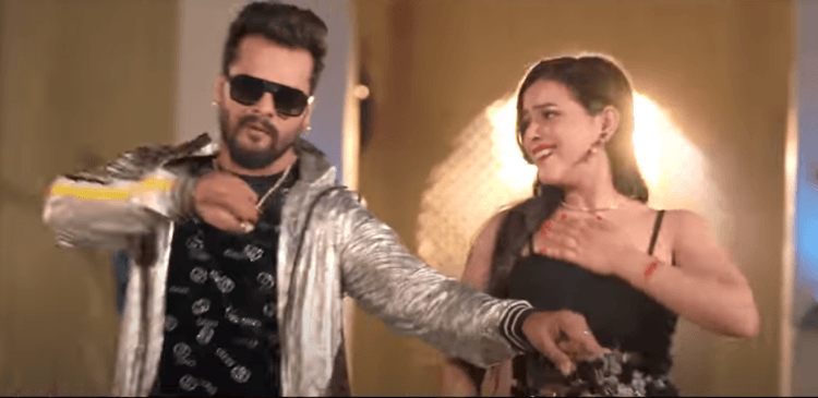 Khesari Lal New Bhojpuri Song : खेसारी का नया गाना Red Lipstick मचा रहा धूम, देखें जबरदस्त VIDEO