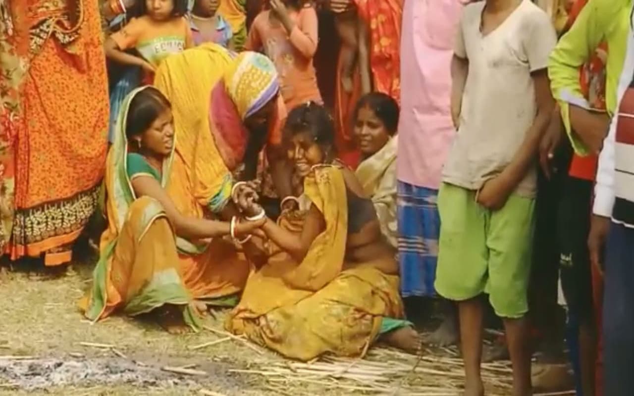 साहिबगंज : गंगा नदी में छोटी नाव पलटने से दो लोगों की मौत, कुहासे के कारण हुआ हादसा