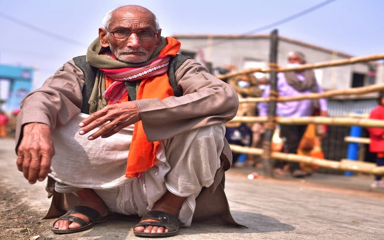 West Bengal: मकर संक्रांति पर आस्था की डुबकी, गंगासागर मेले में 40 तीर्थयात्री लापता, 652 बिछड़े लोग मिले