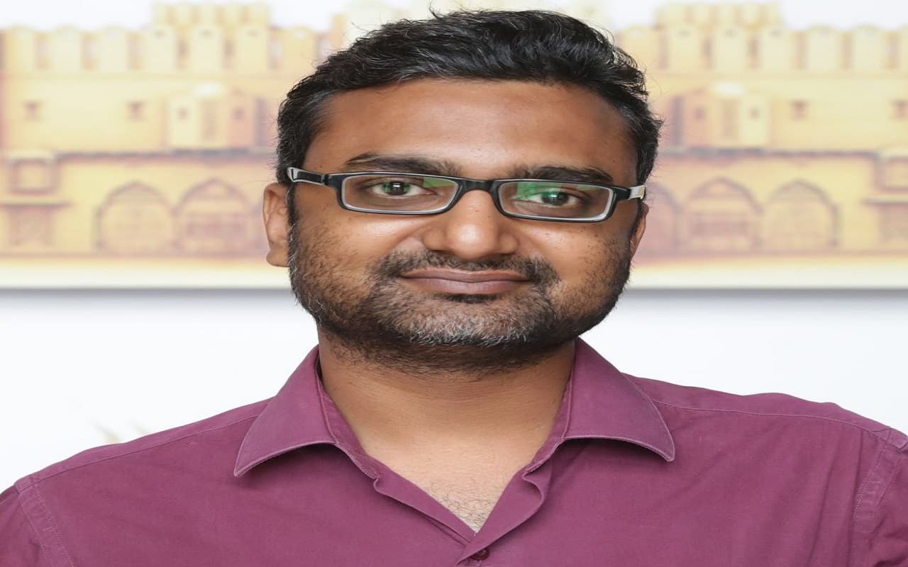 कविता : आप कभी नहीं मर सकते...