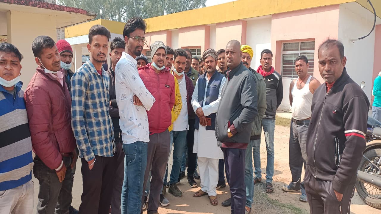 Jharkhand news: सड़क दुर्घटना में गढ़वा के दो युवकों की मौत, होम डिलिवरी का करता था काम