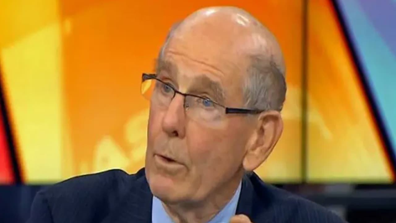 शेयर मार्केट के 'भगवान' की भविष्यवाणी! 30% तक टूटेगा बाजार, 2008 से बुरे होंगे हालात, निवेशकों को दी ये सलाह