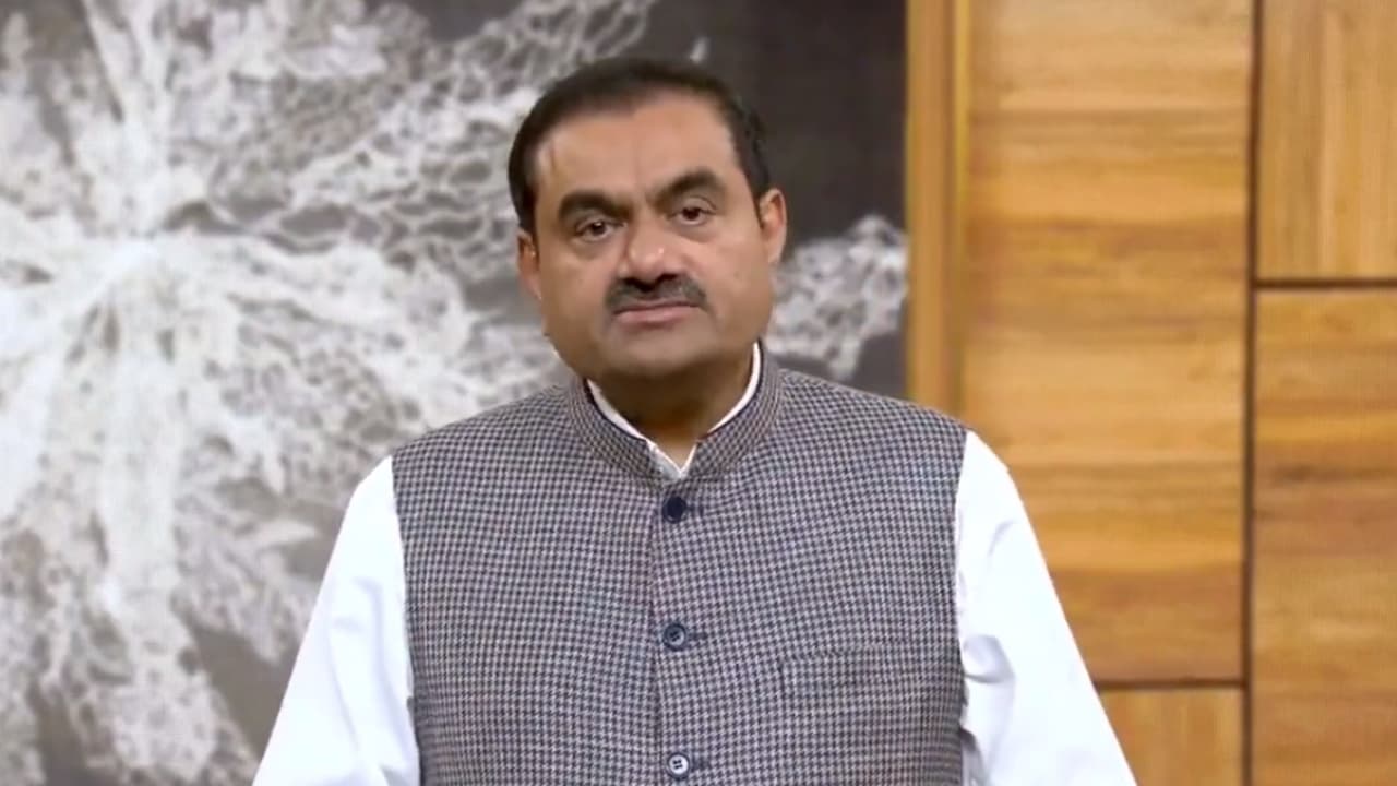 अडाणी ग्रुप की कंपनियों के शेयरों में जोरदार गिरावट जारी, अडाणी एंटरप्राइजेज का शेयर 20 फीसदी टूटा