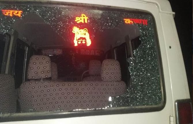 Bihar Crime News: LJP नेता की पत्नी की गाड़ी पर बेखौफ बदमाशों ने की ताबड़तोड़ फायरिंग, बाल-बाल बची जान