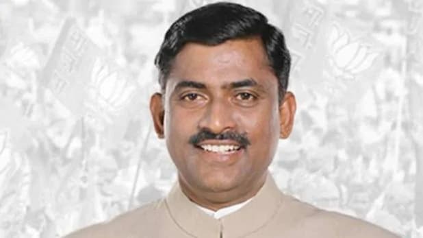 भारत चीन विवाद : भाजपा के राष्ट्रीय महासचिव ने राहुल गांधी पर साधा निशाना, बोले- उनकी रुचि सत्ता में, न कि सेना हित में