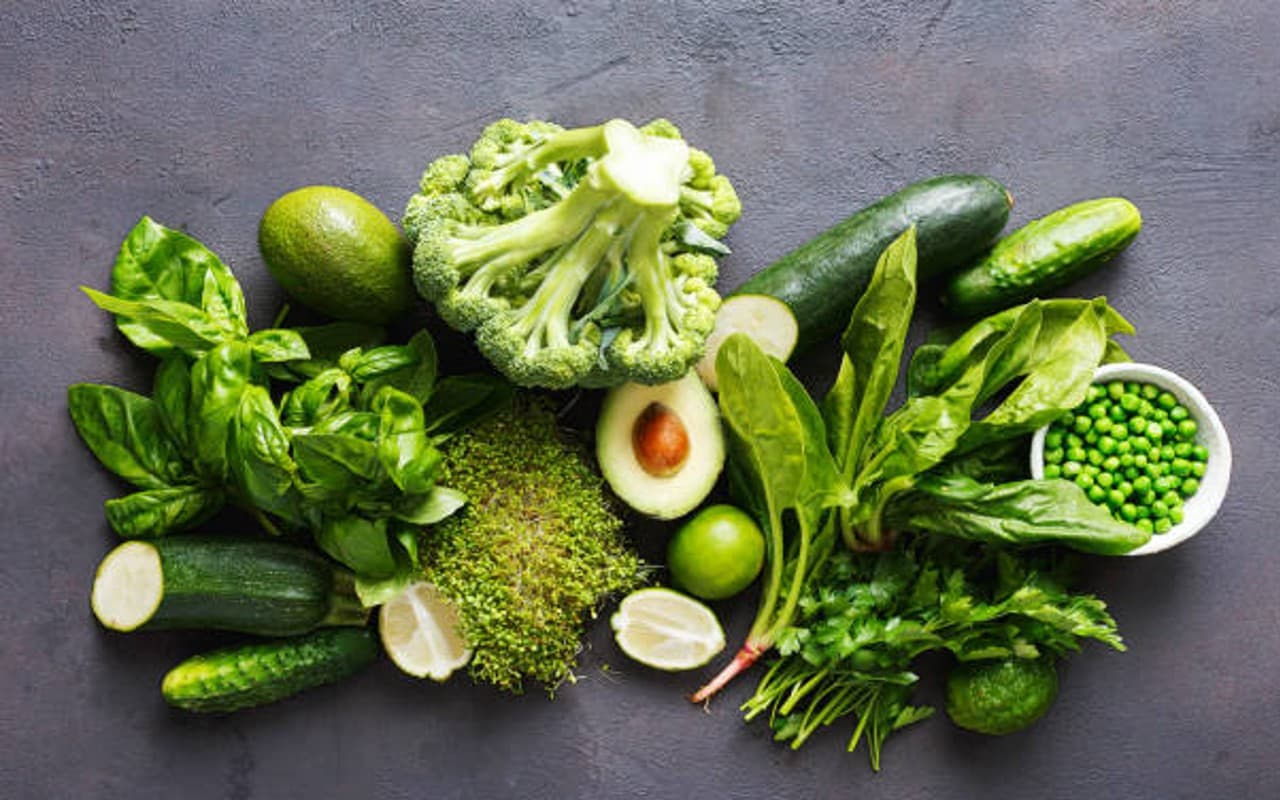 मानसून में भूलकर भी न करें इन सब्जियों का सेवन, हो सकते हैं गंभीर रूप से बीमार