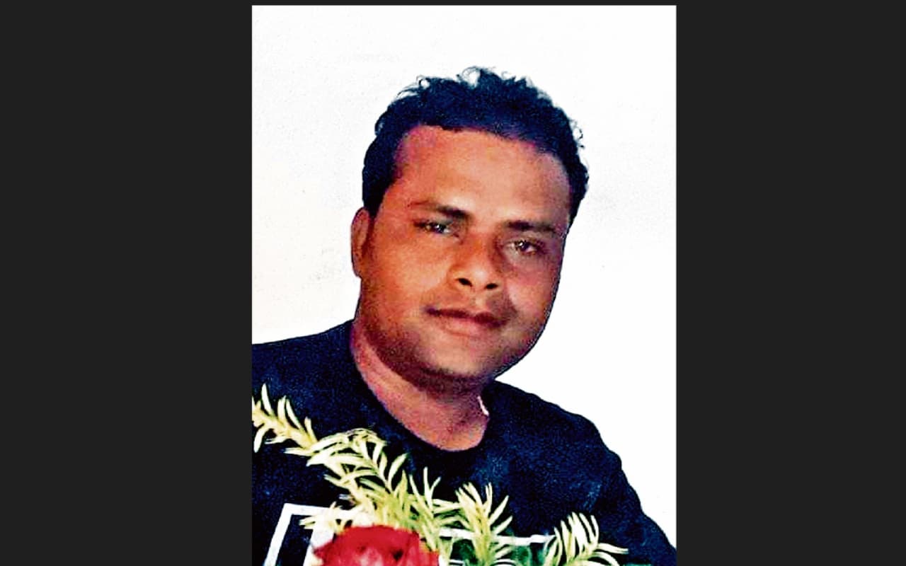 धनबाद : धनंजय हत्याकांड में तीन दिन बाद भी पुलिस के हाथ खाली, छानबीन जारी