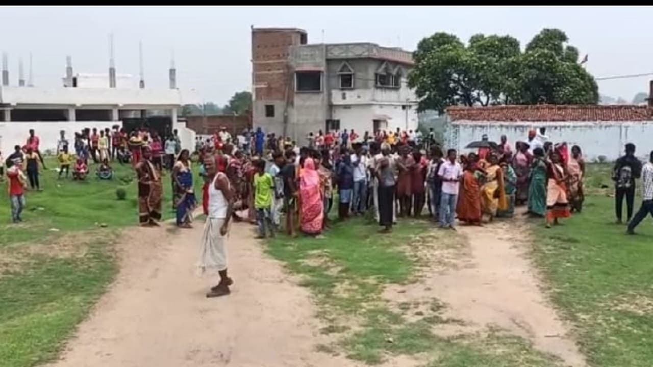 ‍Bihar crime: सिवान में जमीन विवाद को लेकर जमकर गरजीं बंदूकें, सात लोग हुए घायल