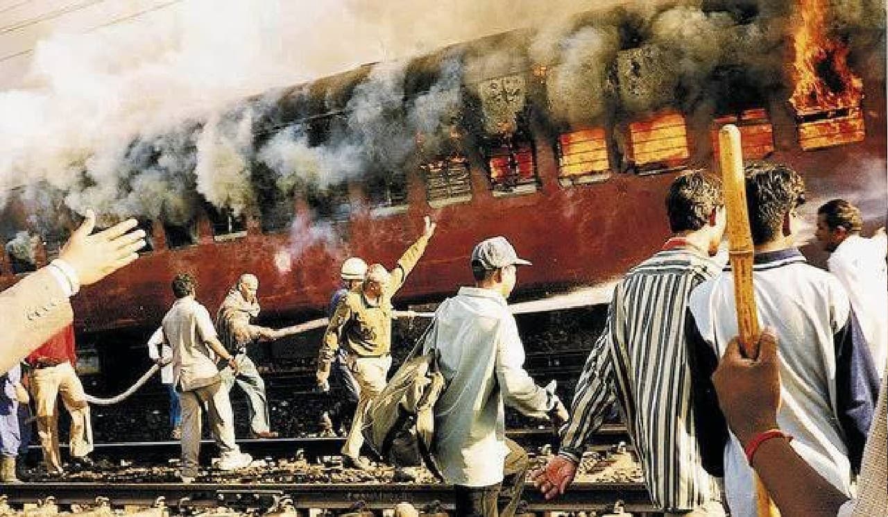 गोधरा कांड 2002: सरकार का दोषियों को जमानत देने पर नरम रुख अपनाने से इनकार, जानिए क्या कहा?