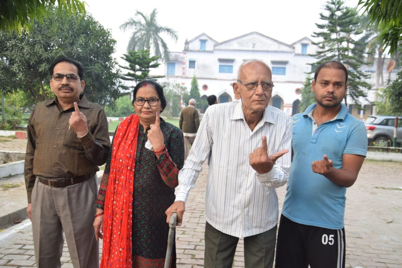 Gola Gokarannath By-Election: गोला गोकर्णनाथ विधानसभा उपचुनाव 57.35 फीसदी मतदान, सपा का धांधली का आरोप