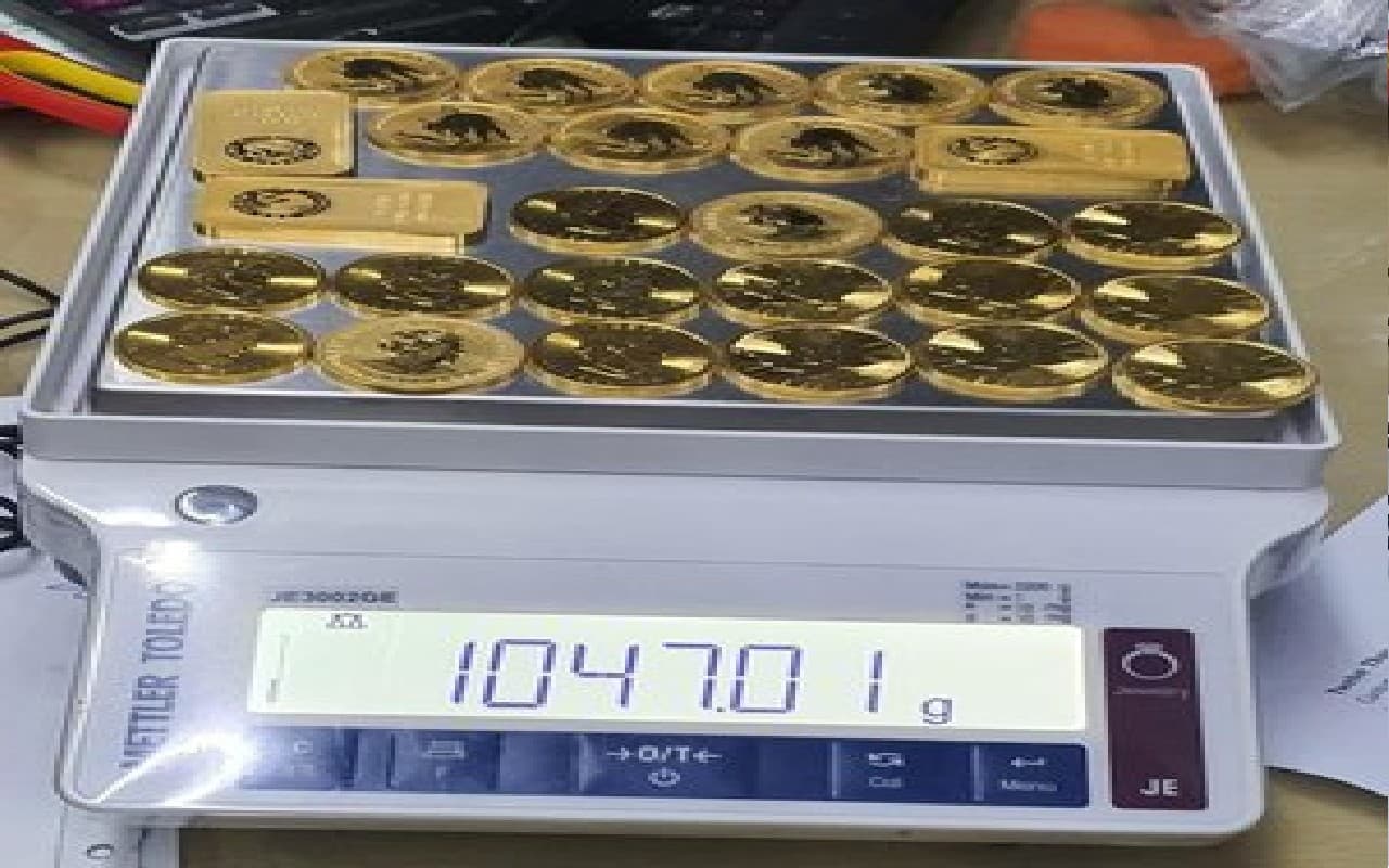 ब्रेकिंग : कोलकाता एयरपोर्ट पर कस्टम विभाग ने पकड़ा 56 लाख से ज्यादा का सोना, जांच जारी