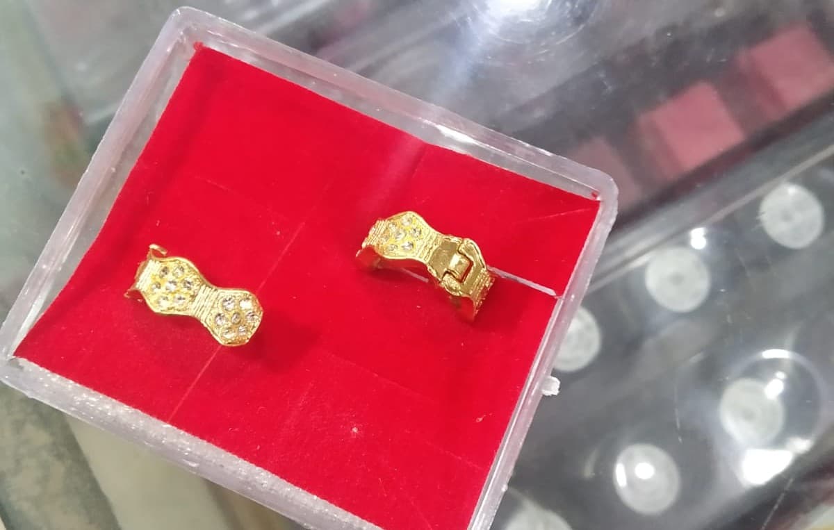 Gold Price Today: सोना हुआ सस्‍ता या कीमत में आयी उछाल, यहां देखें आज का भाव